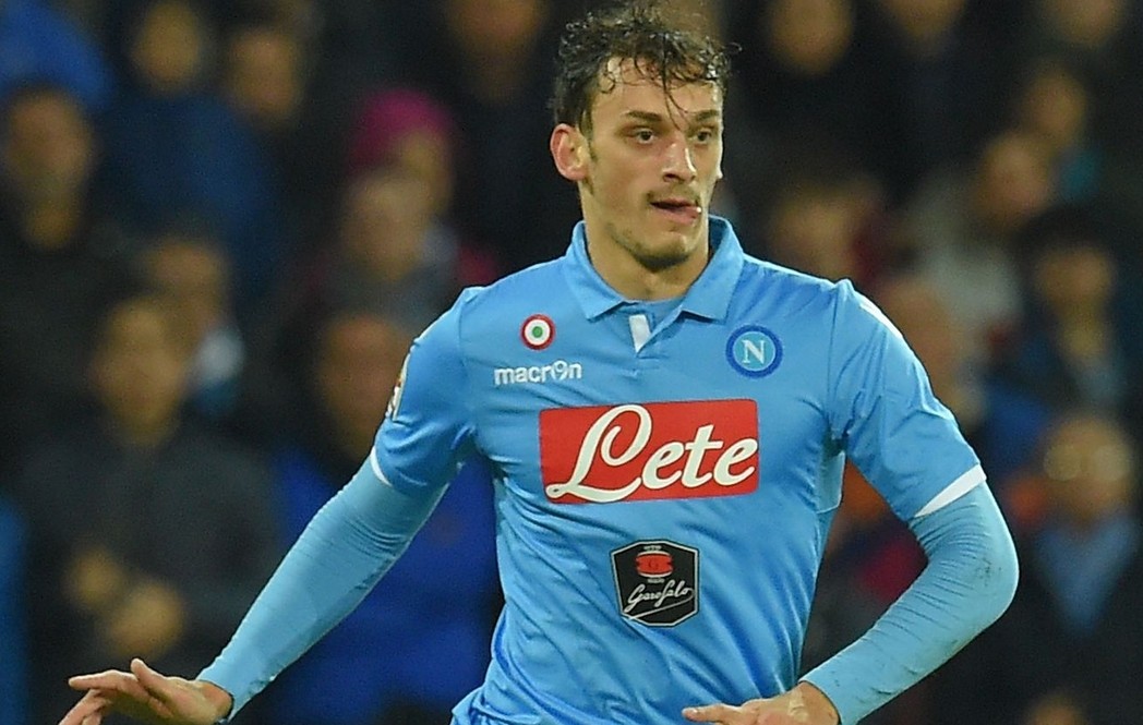 西班牙此前10次对阵乌拉圭5胜5平保持不败，打进16球丢8球（西班牙近10战乌拉圭5胜5平不败，共进16球仅丢8球）